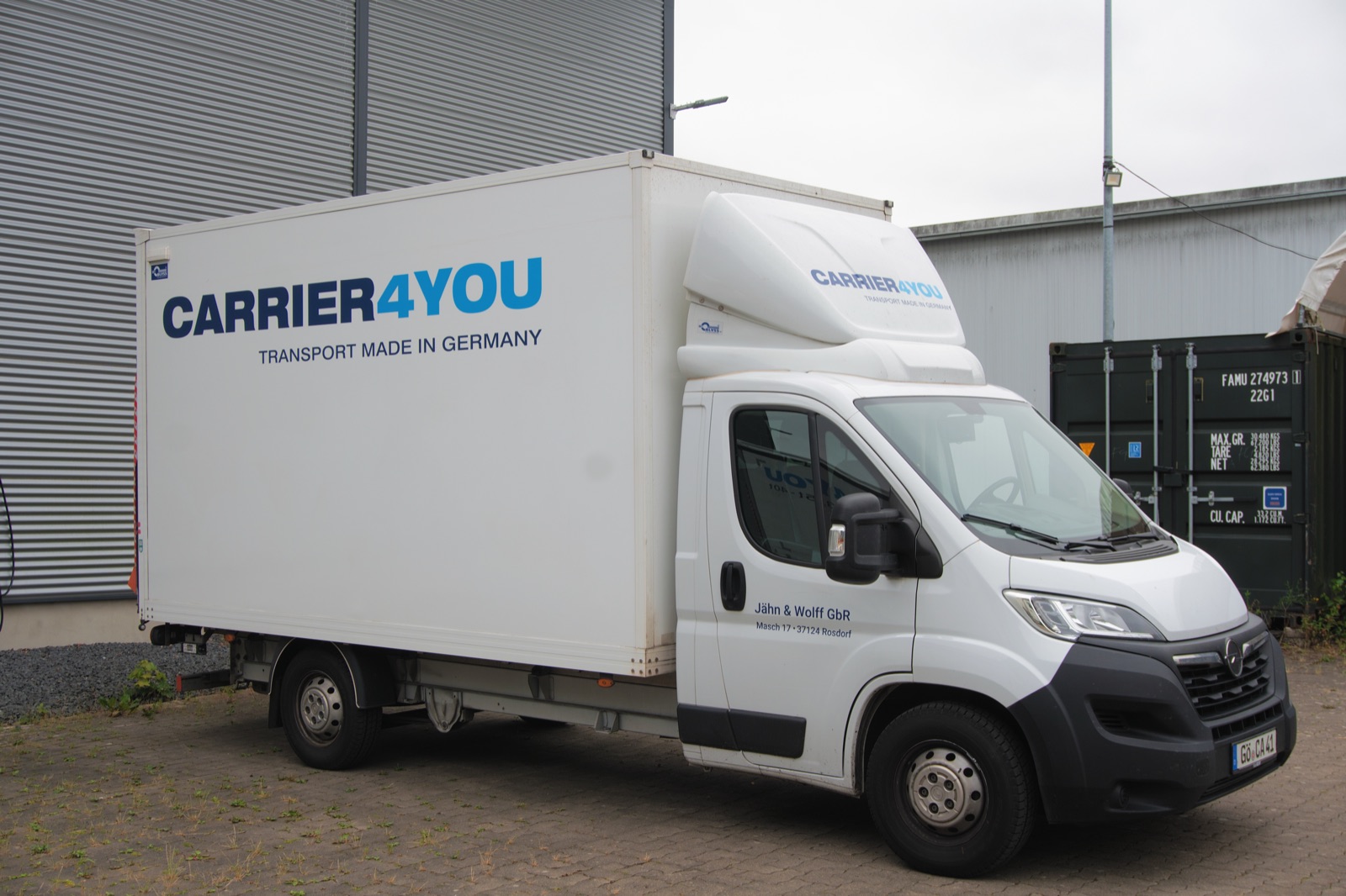 LKW mit Mitnahmestapler